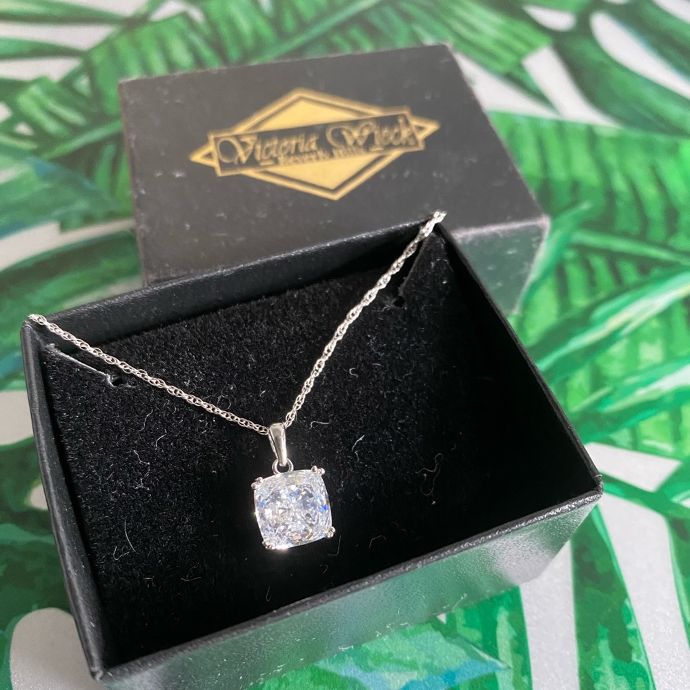 14k solid gold necklace